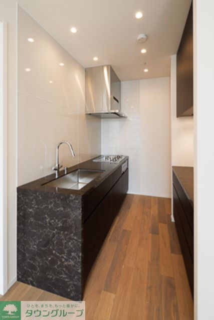 キッチン　※写真は同タイプ住戸です。