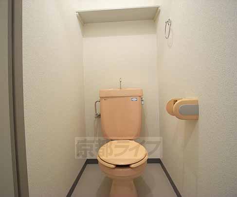 トイレ　清潔感のある洋式トイレ