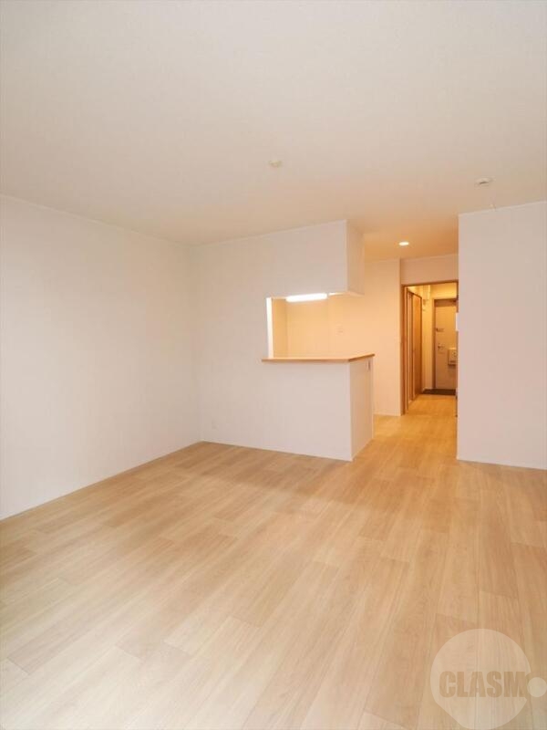 居室・リビング　１１．２帖の広々ワンルームです