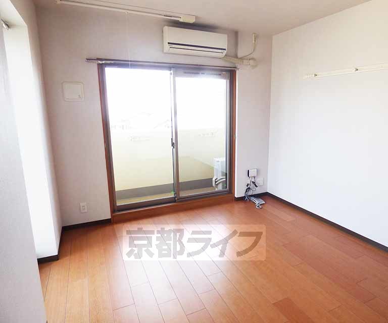 居室・リビング　広々しております。