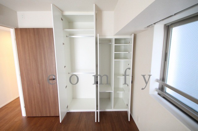 収納　クローゼット