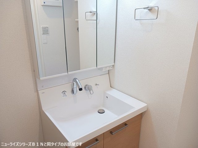 洗面設備　洗面所です