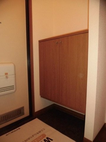 玄関　シューズインクローゼットもあります★