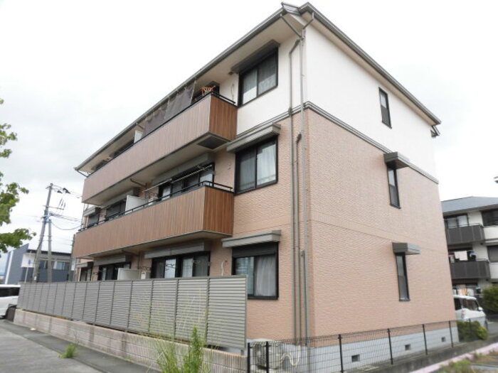 建物外観　きれいな外観です★