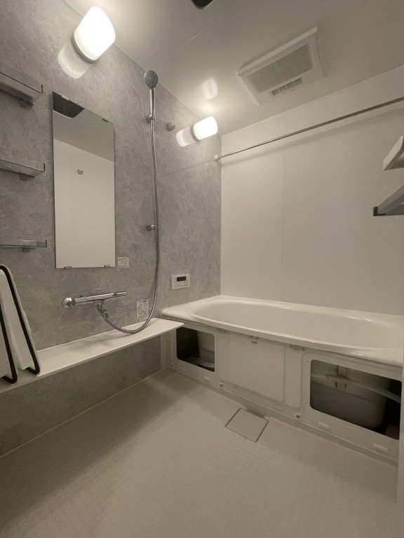 バス・シャワールーム