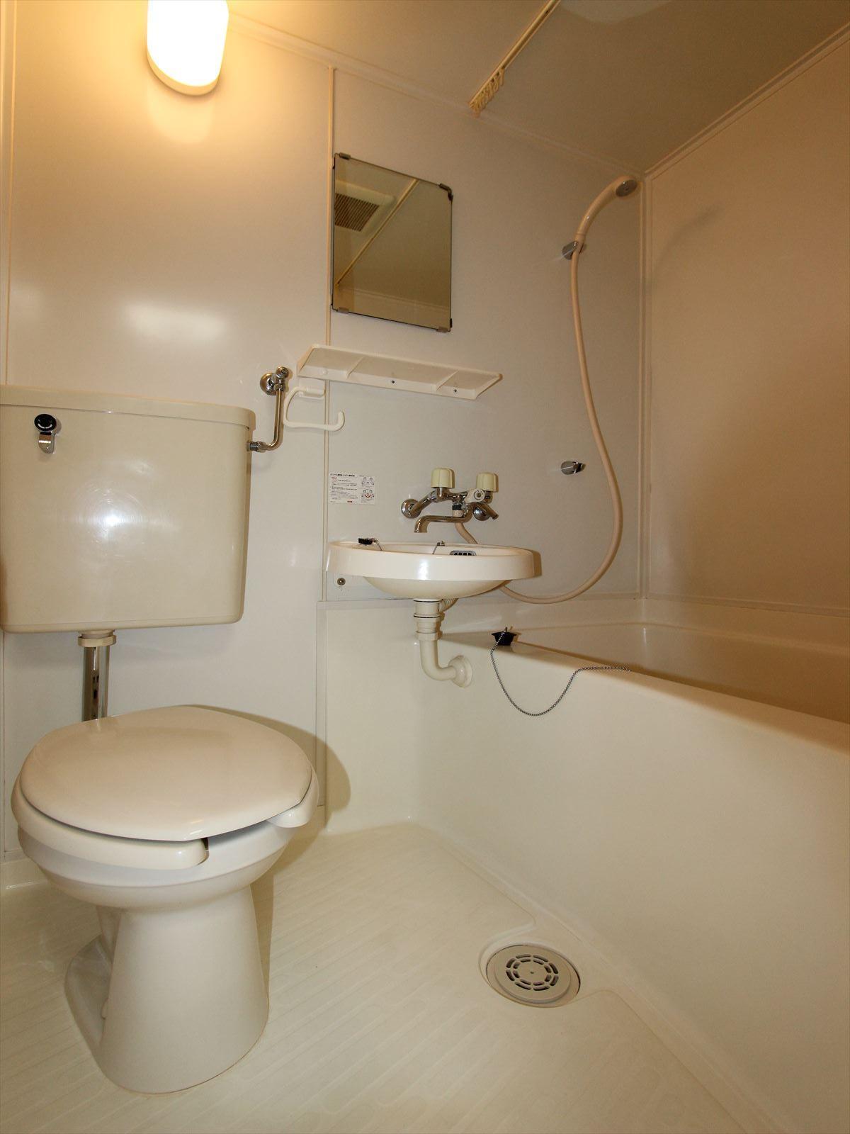 バス・シャワールーム