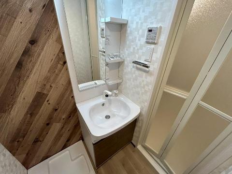 洗面設備　洗髪洗面化粧台