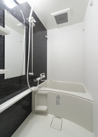 バス・シャワールーム　別号室のものになります。現状優先。