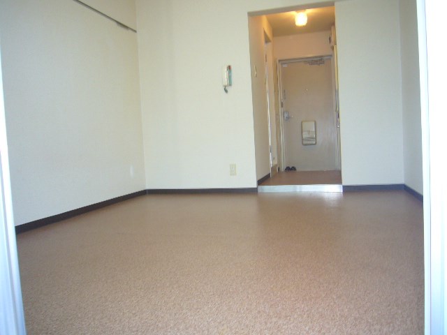 その他部屋・スペース　他号室、写真参照