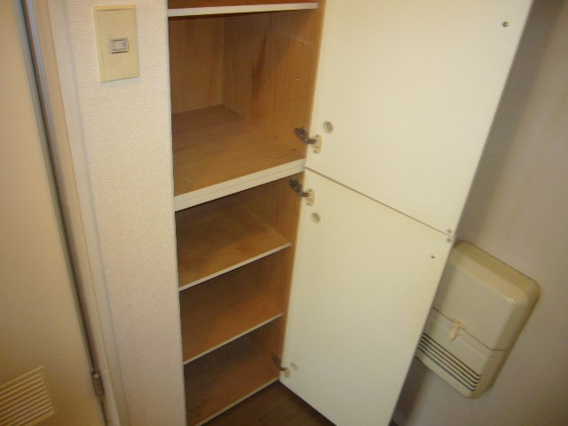 収納　他号室、写真参照