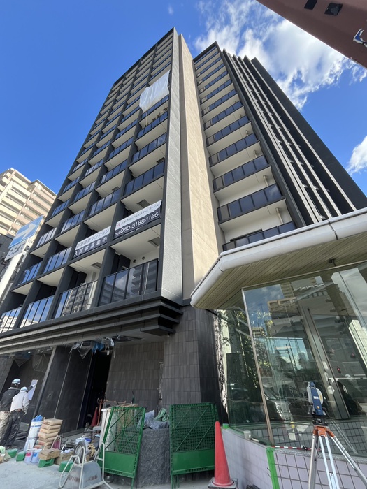 建物外観　建築中