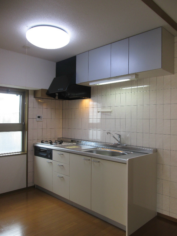 キッチン　反転タイプ