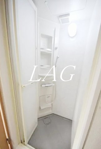 バス・シャワールーム　シャワールームです。（同仕様です。）