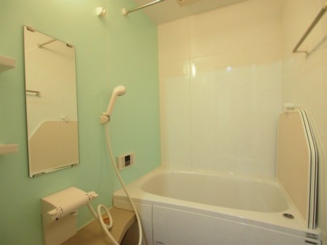 バス・シャワールーム　バス