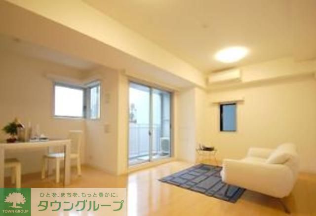 居室・リビング　★タウンハウジング目黒店取り扱い★