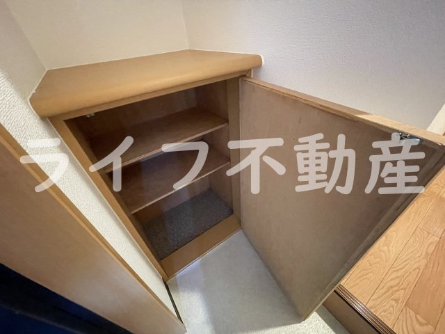 収納　シューズボックス付きです