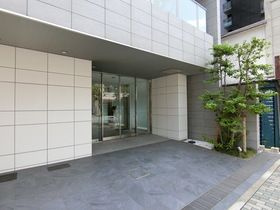 その他　エントランスです