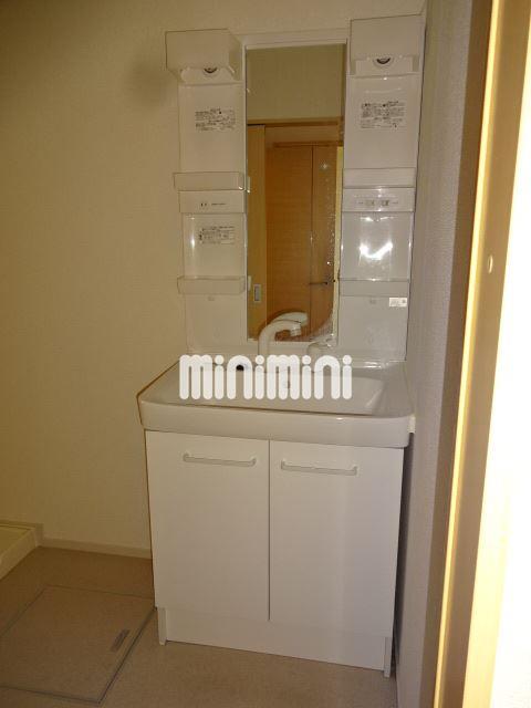 洗面設備　身だしなみもバッチリです。