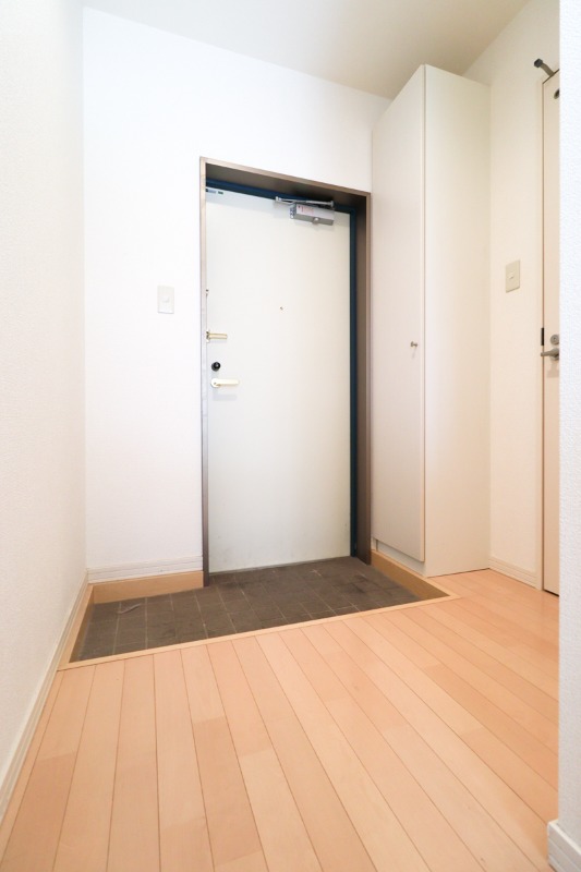 玄関　図面と現状に相違がある場合には現状を優先