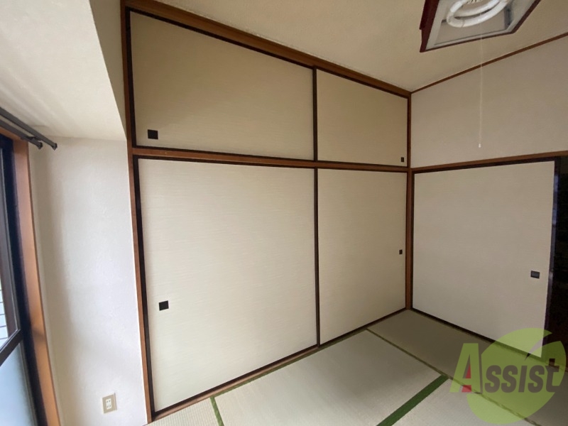 収納　押し入れタイプは奥行きがしっかりあって沢山収納できますね～