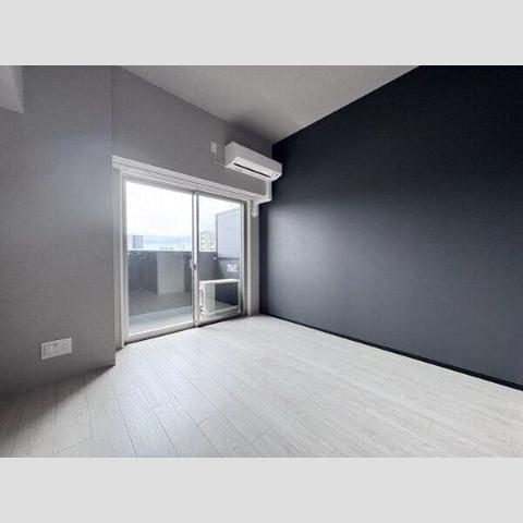 居室・リビング　室内