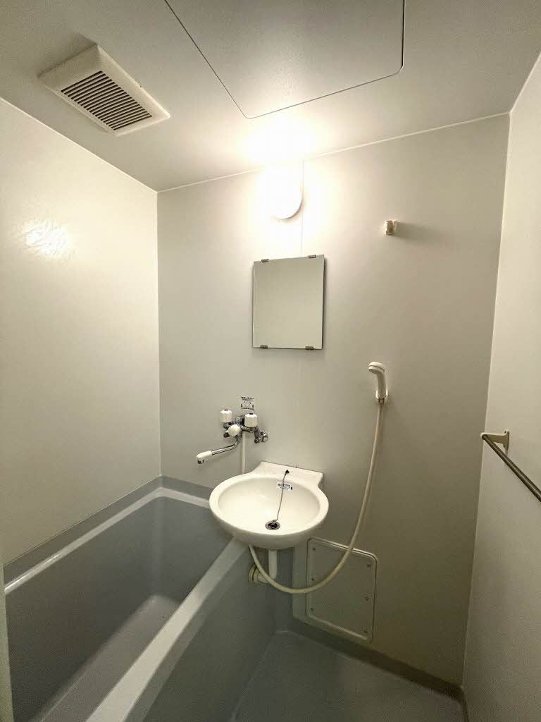 バス・シャワールーム　浴室