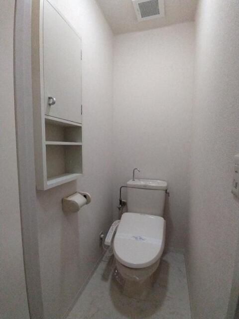 トイレ　シャワー付トイレ