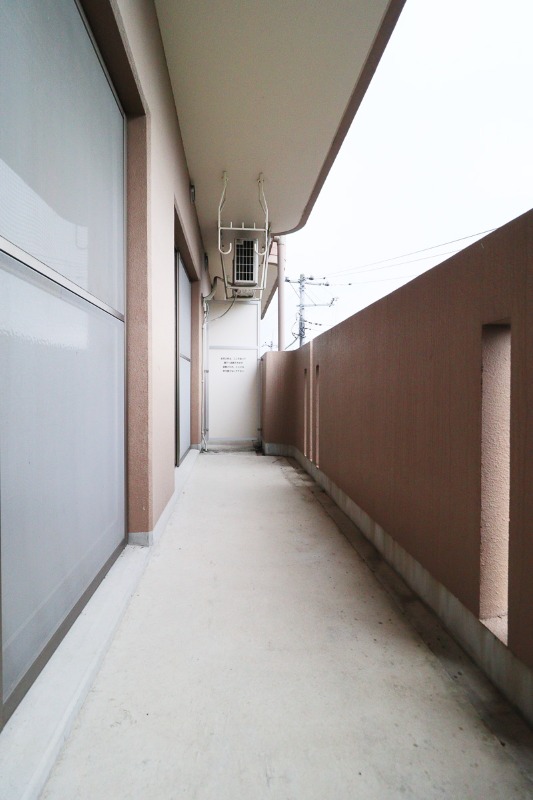 バルコニー　図面と現状に相違がある場合には現状を優先