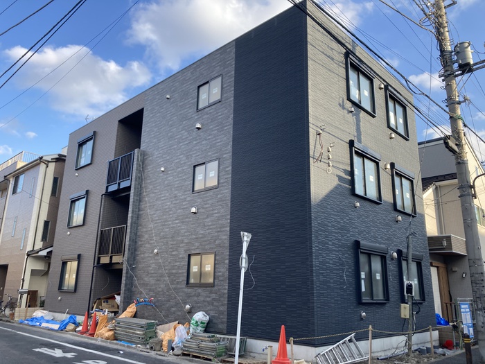 建物外観　建築中