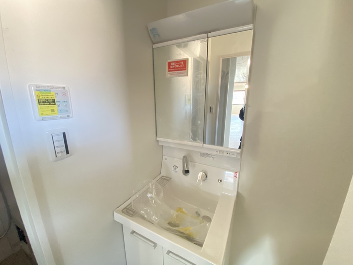 建物外観　建築中