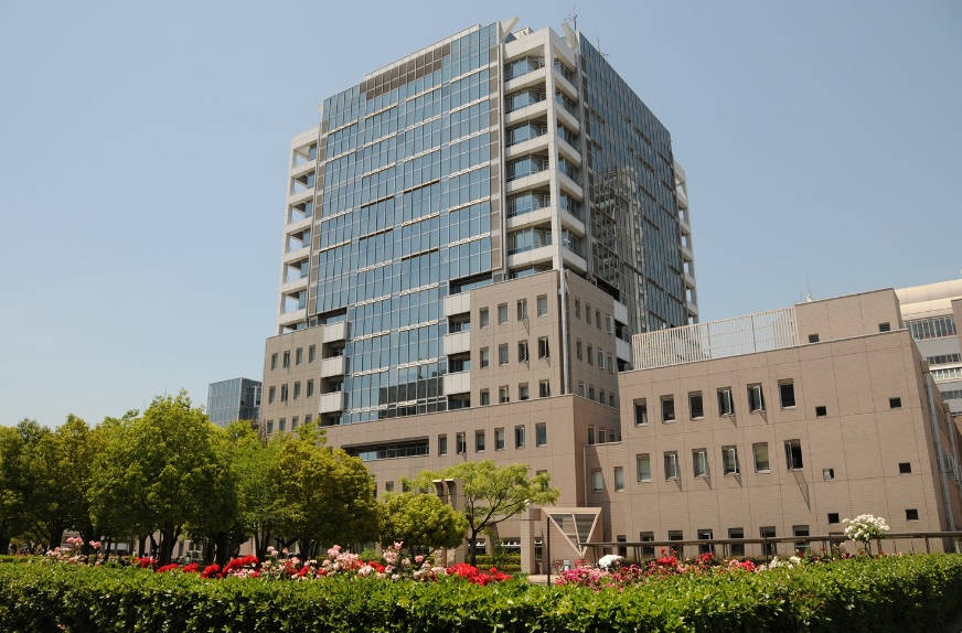 役所　福山市役所（役所）まで385m