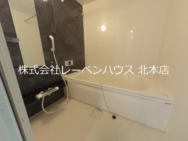 バス・シャワールーム　★レーベンハウスホームページに写真たくさんあります★