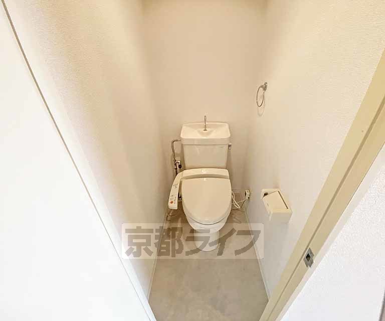 トイレ　清潔感のあるトイレです。