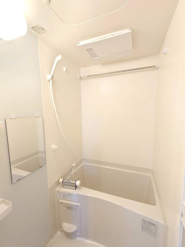 バス・シャワールーム　浴室乾燥機あります