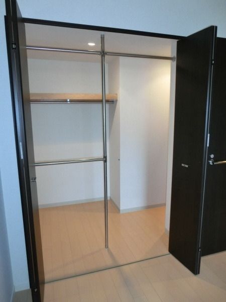 収納　反転あり