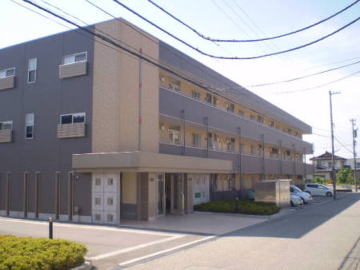 建物外観　建物外観を気になさる方へ、見た目の良い物件です