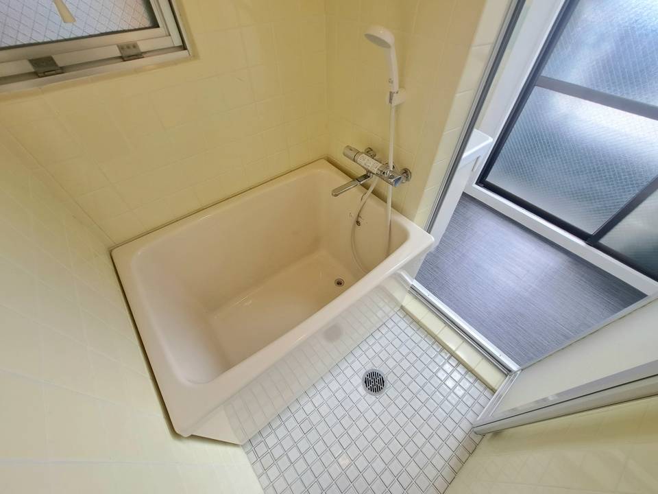 バス・シャワールーム　浴室