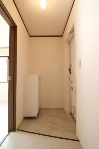 玄関　玄関はこのようになっております。