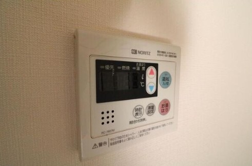 その他設備　お湯張りも楽でいいですね。