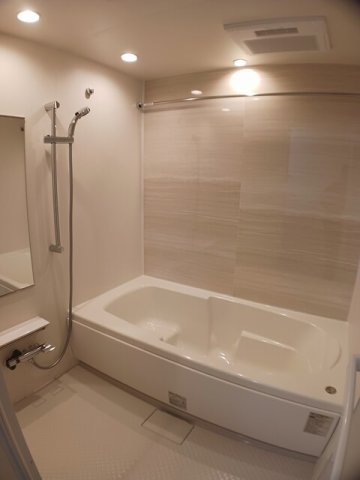 バス・シャワールーム　日々の疲れを癒すお風呂付です