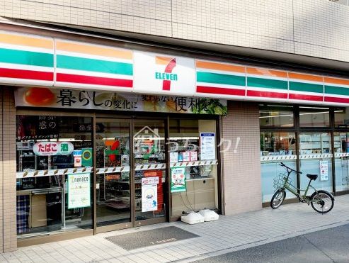 コンビニ　セブンイレブン新松戸北店（コンビニ）まで186m
