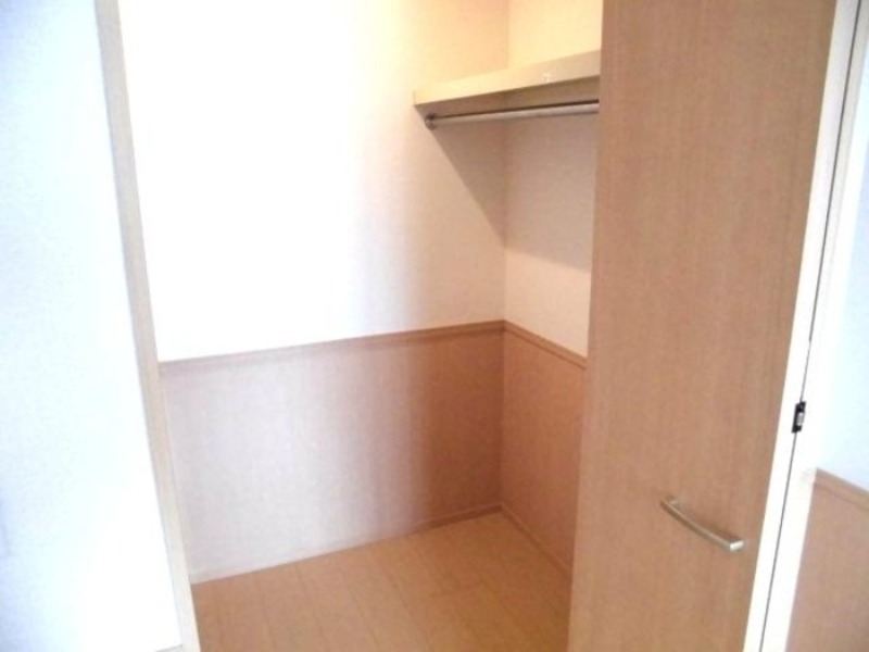 収納　図面と現状に相違がある場合には現状を優先