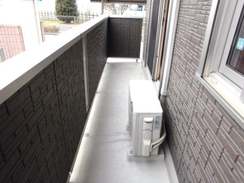 バルコニー　図面と現状に相違がある場合には現状を優先