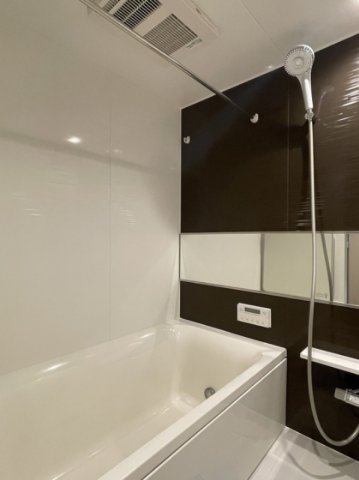 バス・シャワールーム　別部屋参考写真