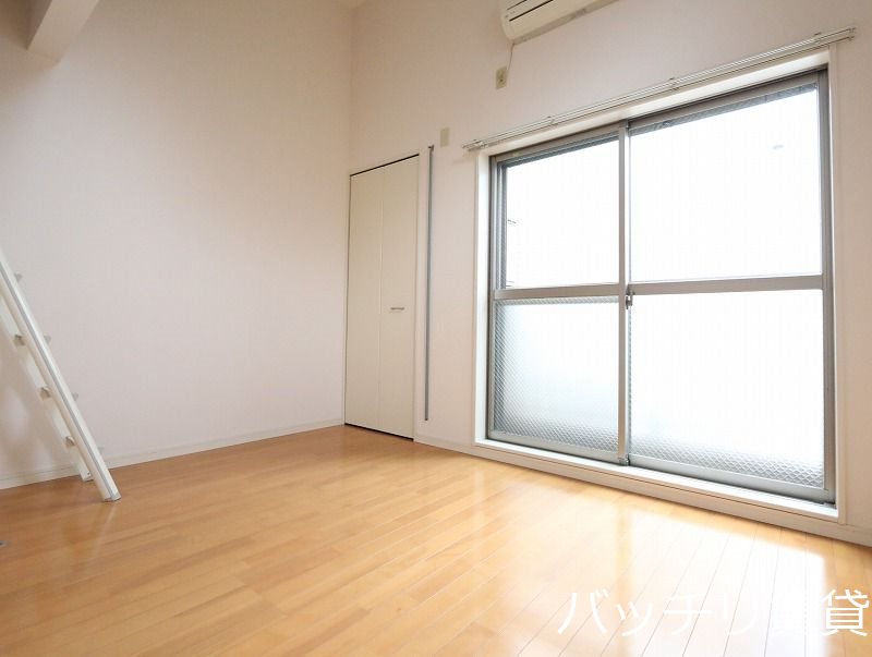 バルコニー　同型タイプの為現状を優先致します。