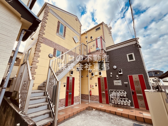 建物外観　東都管理物件だから入居中のトラブルも安心です♪