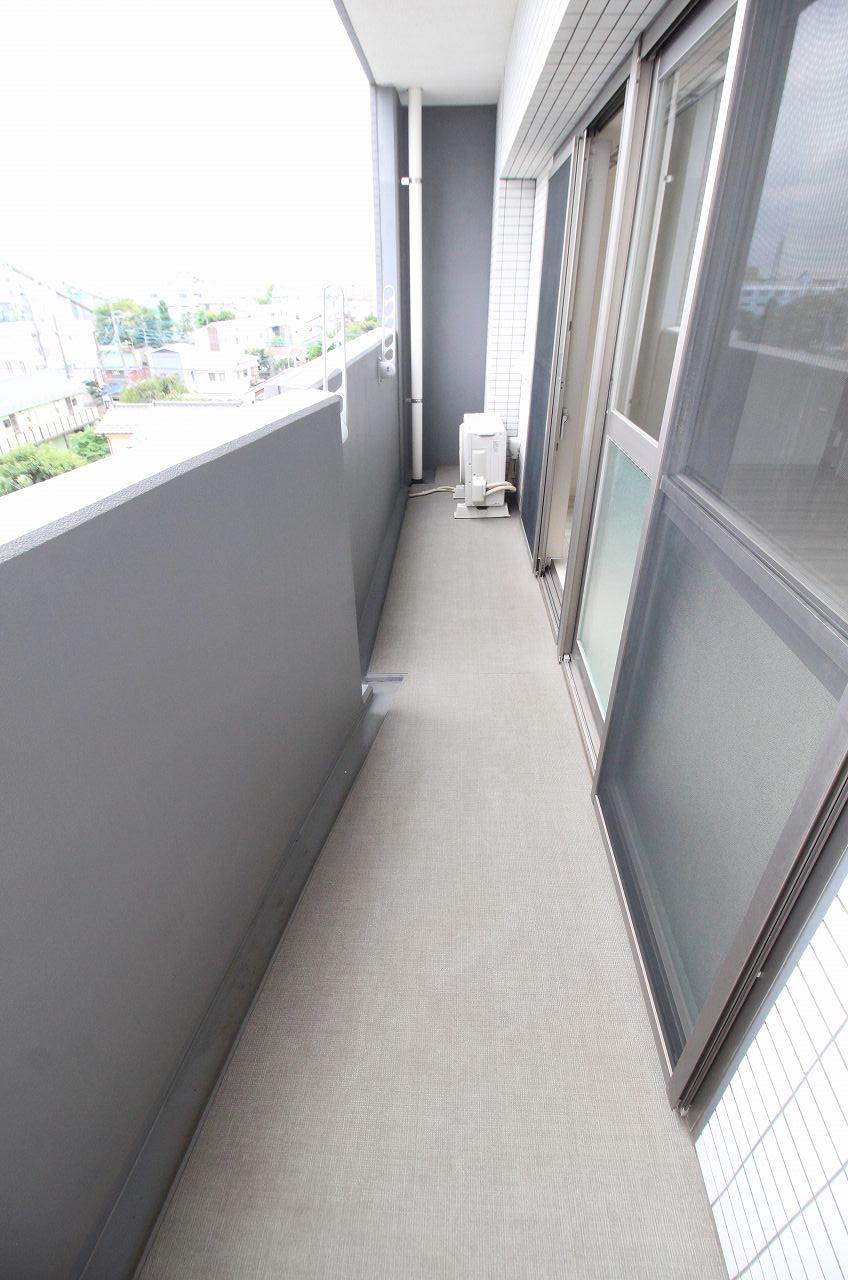 バルコニー　別の部屋の写真です