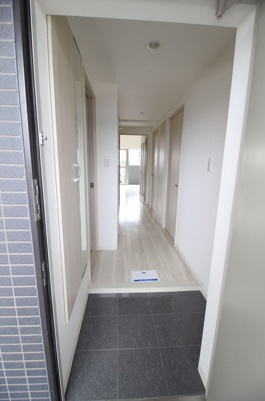 玄関　別の部屋の写真です