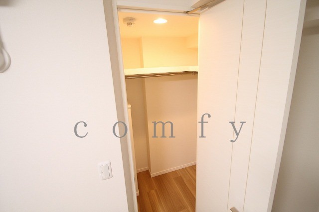 収納　クローゼット