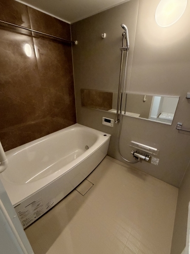 バス・シャワールーム　※掲載の写真は別室のものを含みます。